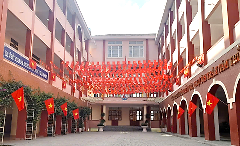 TỔ SỬ - ĐỊA – CD, GDKT&PL VÀ ĐOÀN TNCS HỒ CHÍ MINH TRƯỜNG THCS&THPT CHI LĂNG PHỐI HỢP THỰC HIỆN CHUYÊN ĐỀ KỈ NIỆM 50 NĂM NGÀY GIẢI PHÓNG MIỀN NAM THỐNG NHẤT ĐẤT NƯỚC (30/4/1975 – 30/4/2025)